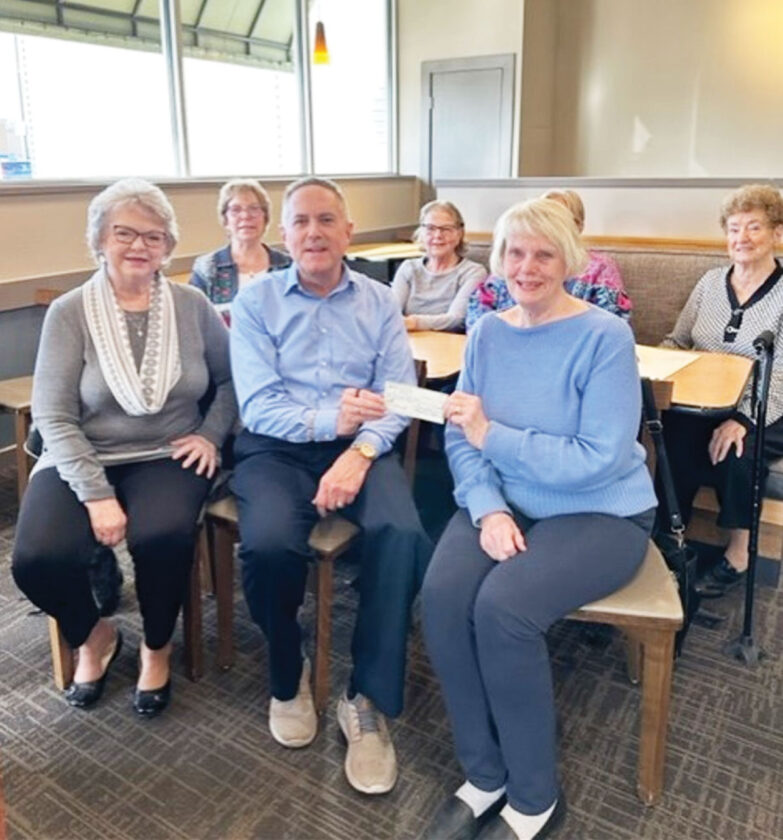 Choir disbands, makes 1,000 donations to MidOhio Valley community